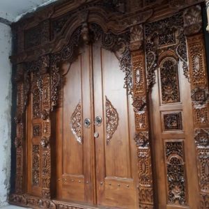 Gebyok Ukuran 3 Meter