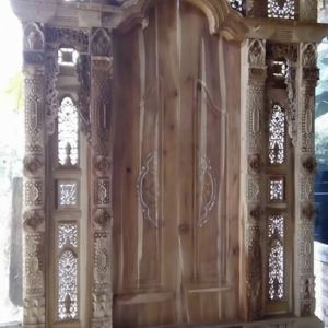 Gebyok Ukuran 2 Meter