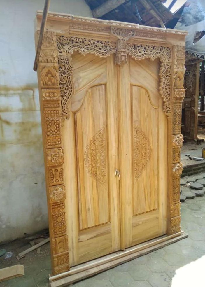 Gebyog Pintu Jati Ukiran 3 Dimensi