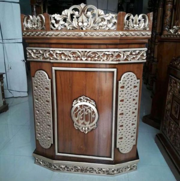 Mimbar Ukir Jati
